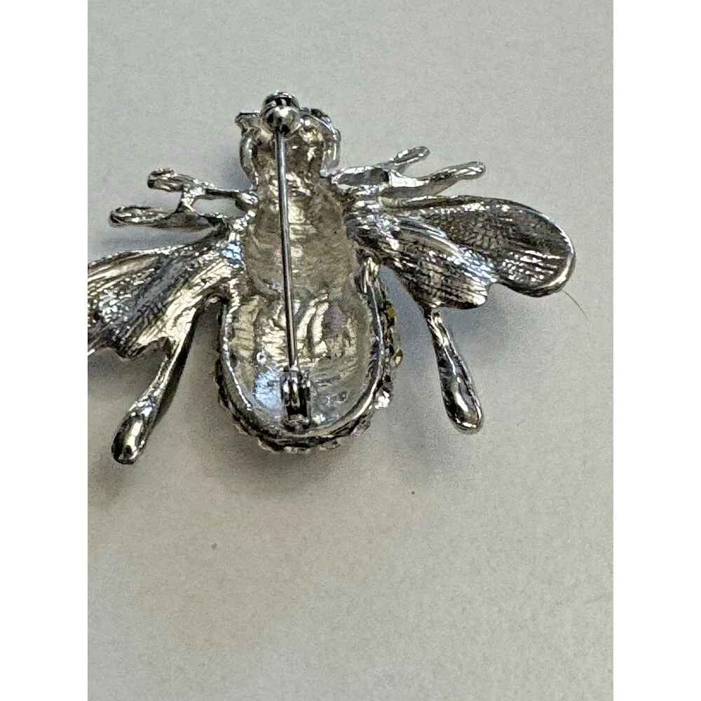 Vintage Rhinestone Bee Brooch Silver Tone 1.25 Inch Insect Pin